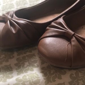 Brown Flats shoes
